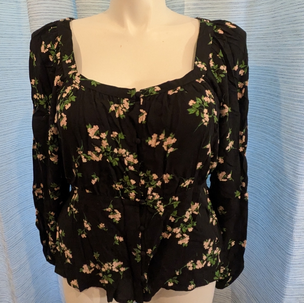 Old Navy Black Floral Blouse - XL